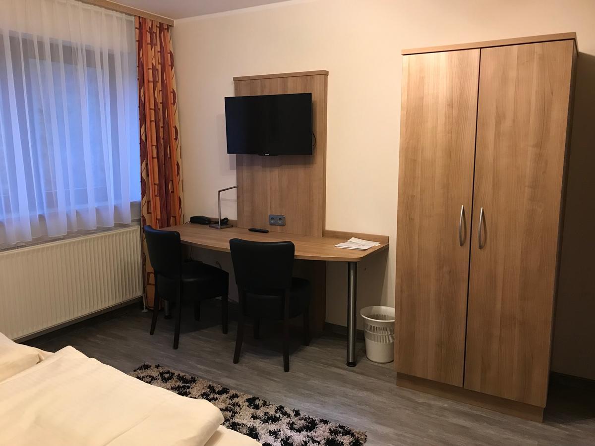 Apartment-Pension Schwalbennest Herzogenaurach Pokój zdjęcie